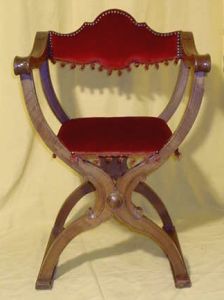 Stilmbel-Stuhl als Thron aus der Grnderzeit