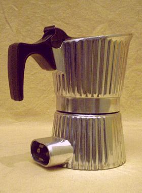 Espressozubereiter - die elektrische Kaffeemaschine fr heie Espressos!