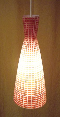 Arne Jacobsen Ttenleuchte als handbemalte Glaslampe