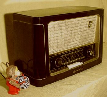 Bakelit-Rhrenradio Grundig 1041 W Radio