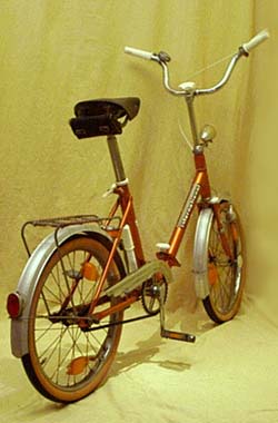 Klapprad INTERNATIONAL - schickes Rad als Bonanzarad-Ersatz für gelegentliches Radfahren oder Radtouren am Wochenende Klapprad INTERNATIONAL - schickes Rad als Bonanzarad-Ersatz für gelegentliches Radfahren oder Radtouren am Wochenende