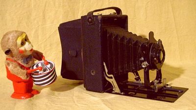 ICA Sirene 135 Plattenkamera - antiker Fotoapparat als dekoratives Objekt