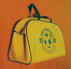 WM 74 Fuballtasche - eine coole Sporttasche!