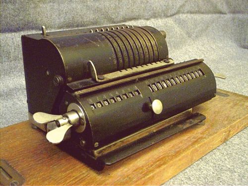 COSMOS Rechner - Taschenrechner fürs Büro der 1920er Jahre