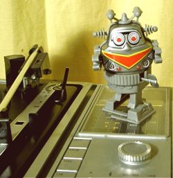 # 20 Sammler Blechspielzeug "ROBOTER" mit Uhrwerkantrieb 