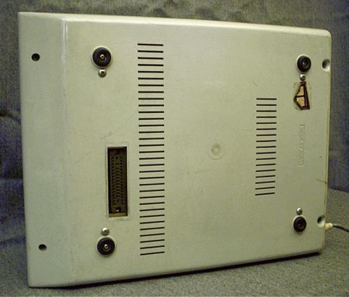 Schreibtischaccessoires nur fürs Büro - SHARP Compet 32 als Taschenrechner mit Nixie Röhren