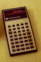 TEXAS INSTRUMENTS Modell TI-30 - handlicher Rechner fr Schule & Bro