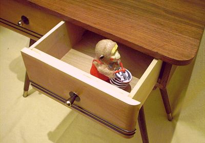 Telefontischchen oder Nierentisch-Nachttisch? Telefontischchen oder Nierentisch-Nachttisch?