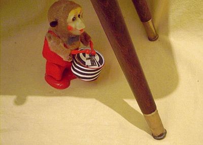 Telefontischchen oder Nierentisch-Nachttisch? Telefontischchen oder Nierentisch-Nachttisch?