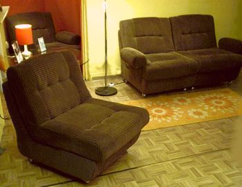 Cord-Zweisitzer-Sofa bzw. Couch plus Sessel der 70er