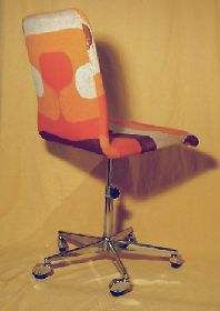 Büro-Drehstuhl im 70er Jahre Design