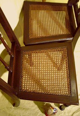 gedrechselter Holzstuhl der Gründerzeit gedrechselter Holzstuhl der Gründerzeit