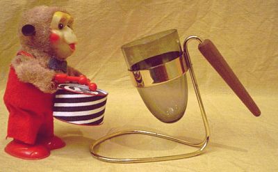 Brezelhalter & Brezelglas für Salzgebäck & Salzstangen - schickes Design für Cocktailparty der 1950er Jahre