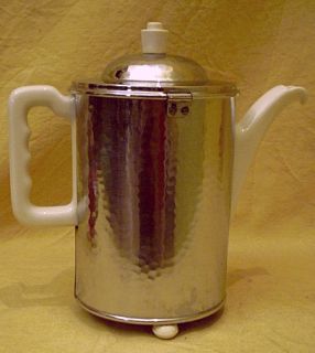 Antike Thermoskanne von SCHULTE-UFER & SÖHNE - mit Porzellankanne immer noch gebrauchsfertig! Antike Thermoskanne von SCHULTE-UFER & SÖHNE - mit Porzellankanne immer noch gebrauchsfertig!