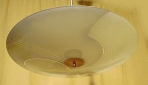 Schalenleuchte als Pendelleuchte im Art-deco Design der 30er Jahre