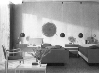 Perfektes Space bzw. Atomic Design ala Verner Panton - tiefhngende Pendelleuchten