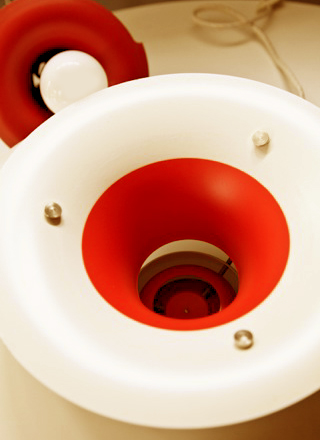 Hngelampe in Schmetterlingsform von Poul Henningsen - der Designklassiker von LOUIS POULSEN der Midcentury Jahre