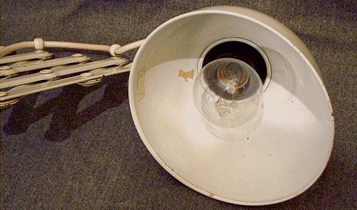 antike Wandlampe in technisch einwandfreiem Zustand antike Wandlampe in technisch einwandfreiem Zustand