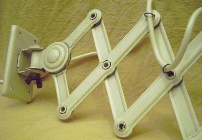 Wandleuchte bzw. Wandlampe in coolen Industrie-Look Wandleuchte bzw. Wandlampe in coolen Industrie-Look