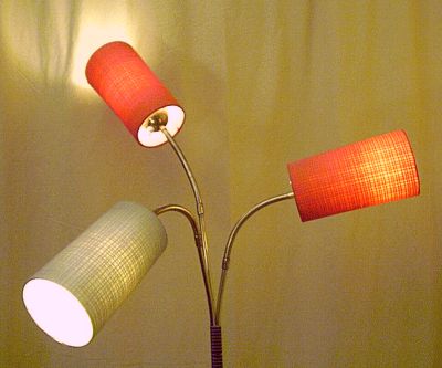 Lampion-Stehleuchte - ein typisches Design der 50er Jahre