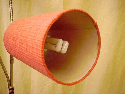 Stehlampe im Fifties Stil: schnes Leselicht