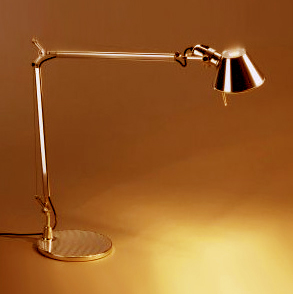 Tolomeo Schreibtischleuchte im 80er Jahre Leuchten-Design von ARTEMIDE