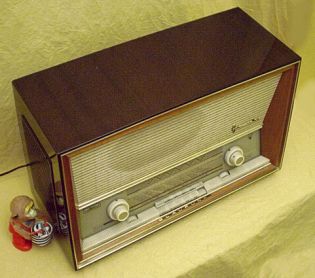 Blaupunkt Rhrenradio Granada Typ 22300