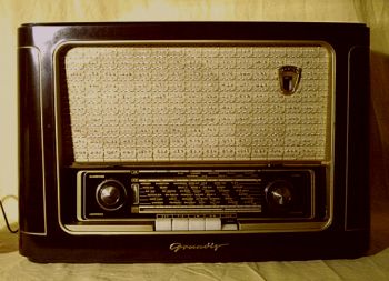 Bakelit-Rhrenradio Grundig 1041 W Radio