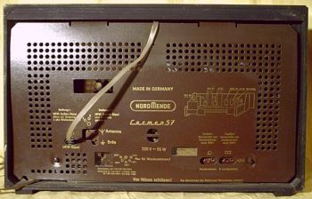 Carmen 57 Röhrenradio